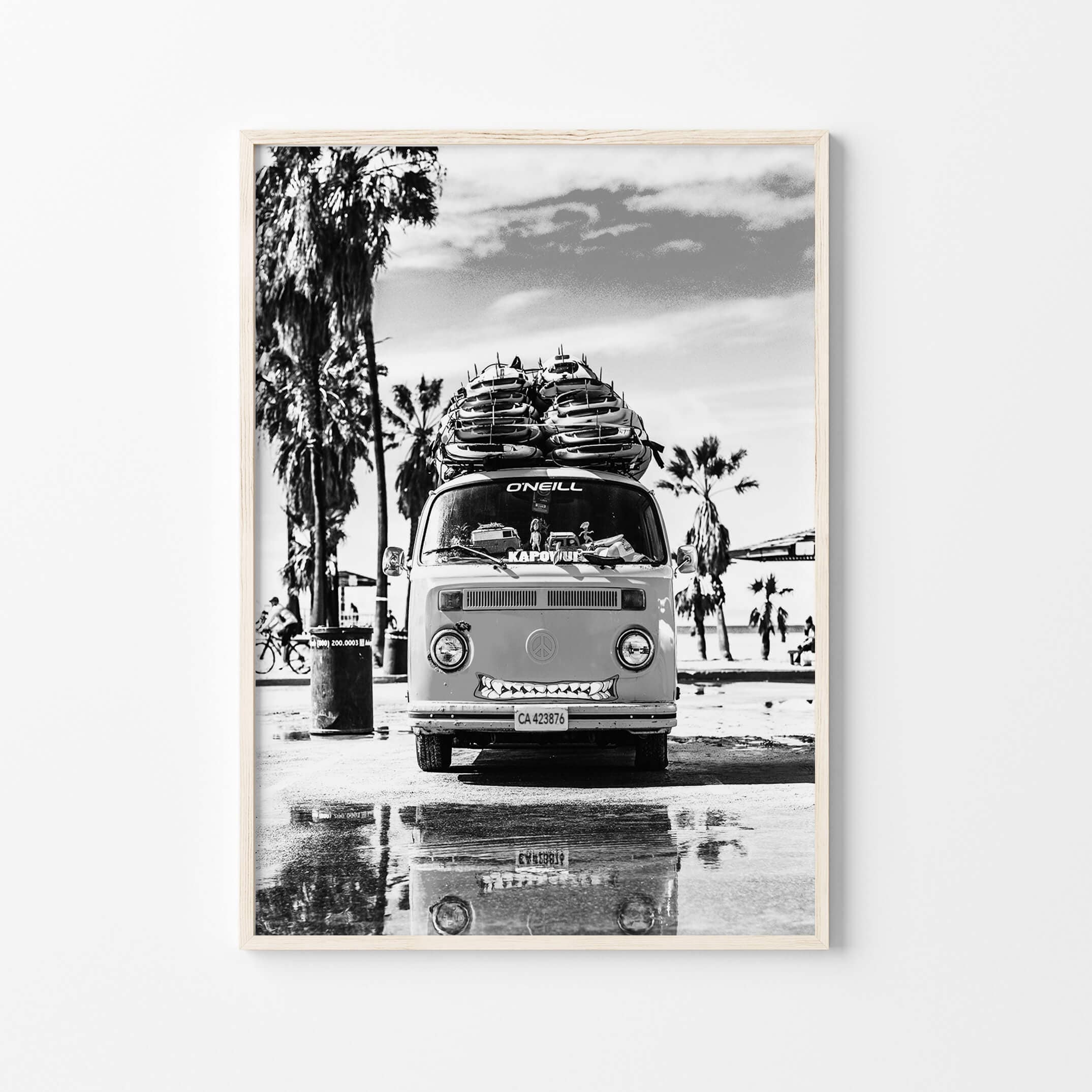 Hippy Van Wall Art Print